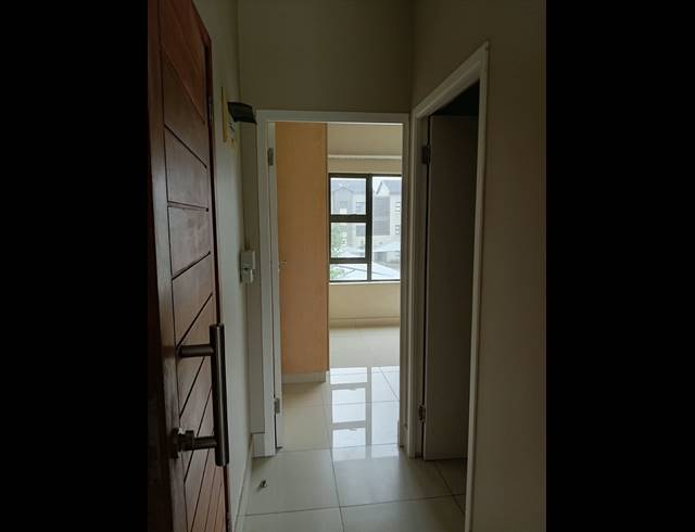 1 BEDROOM APARTMENT TO LET IN UMHLANGA RIDGE